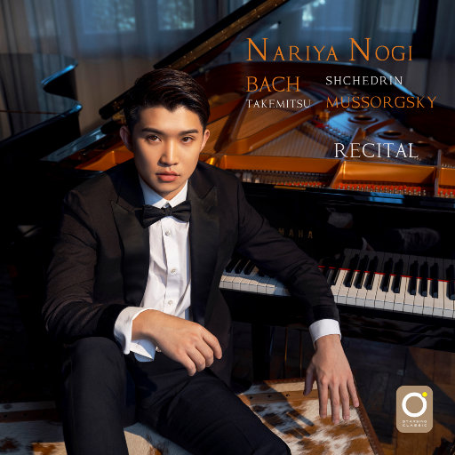 黑丝白虎美女自慰出白浆
